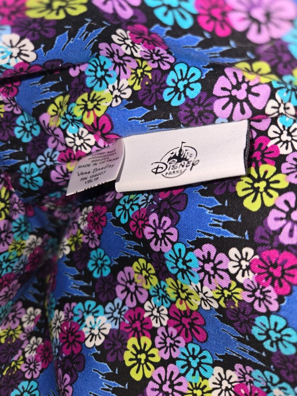 Vera Bradley x Disney Parks Mickey Celebration Paisley Original Tote Bag - EUC - Picture 6 of 10